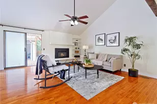 12015 NE 161st St, Bothell, WA 98011 - Photo 11