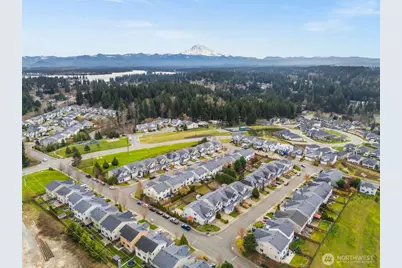 2203 164th Avenue E, Lake Tapps, WA 98391 - Photo 37