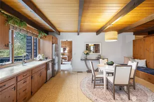 16521 NE 1st Pl, Bellevue, WA 98008 - Photo 11