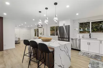 14128 NE 82nd Place, Kirkland, WA 98034 - Photo 5