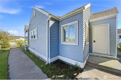 9910 272nd Street NW, Stanwood, WA 98292 - Photo 29