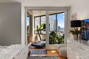 2621 2nd Ave, Seattle, WA 98121 - Photo 25