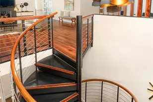 12211 SE 63rd Pl, Bellevue, WA 98006 - Photo 11