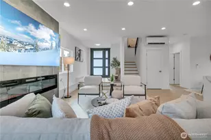 9846 62nd Ave S, Seattle, WA 98118 - Photo 7