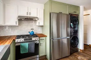 9642 Beacon Ave S, Seattle, WA 98118 - Photo 15