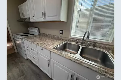 10203 217th Avenue Ct E, Bonney Lake, WA 98391 - Photo 13