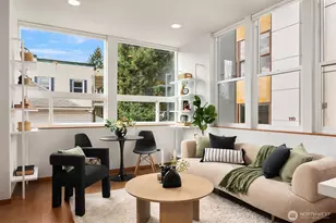 114 N 39th St, Seattle, WA 98103 - Photo 7