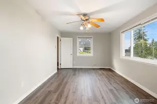 303 S Lafayette Ave, Bremerton, WA 98312 - Photo 17