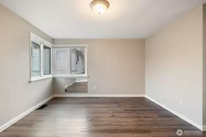 303 S Lafayette Avenue, Bremerton, WA 98312 - Photo 21