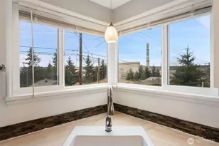 303 S Lafayette Ave, Bremerton, WA 98312 - Photo 9