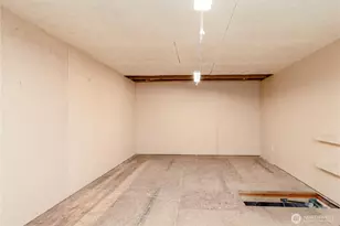 903 S Valley St, Port Angeles, WA 98362 - Photo 33