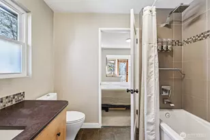 8752 2nd Ave NW, Seattle, WA 98117 - Photo 17