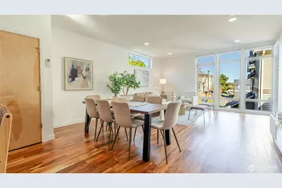 3245 21st Avenue W, Seattle, WA 98199 - Photo 5