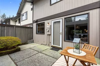 1717 150th Avenue SE #1, Bellevue, WA 98007 - Photo 19