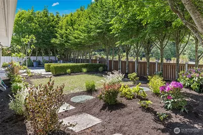 15628 Point Monroe Drive NE, Bainbridge Island, WA 98110 - Photo 21