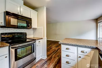 16116 SE 156th Street, Renton, WA 98058 - Photo 9