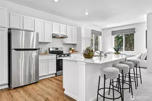 32371 Anchor Ave SE, Black Diamond, WA 98010 - Photo 9