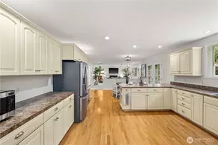 1870 W Cloud Way, Oak Harbor, WA 98277 - Photo 13