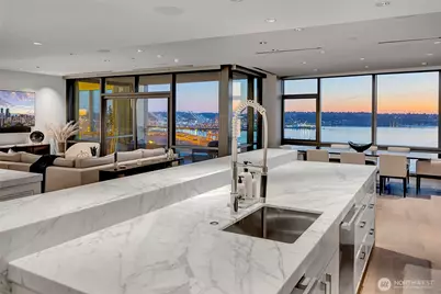 715 2nd Avenue #1702, Seattle, WA 98104 - Photo 13