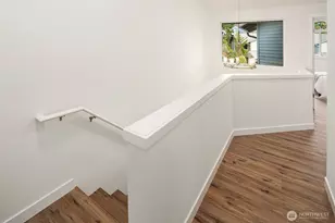 4330 W Lake Sammamish Pkwy SE, Issaquah, WA 98027 - Photo 17