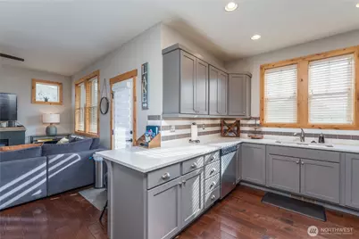 529 Porcupine Lane, Chelan, WA 98816 - Photo 7