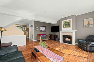 23120 SE Black Nugget Rd, Issaquah, WA 98029 - Photo 9