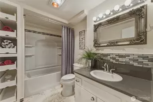 1140 SE Colonial Dr, College Place, WA 99362 - Photo 27