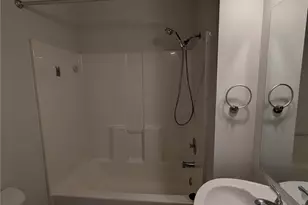 10341 Stone Ave N, Seattle, WA 98133 - Photo 15