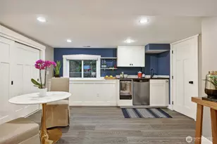 1910 N 38th St, Seattle, WA 98103 - Photo 17