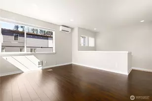 1325 Seattle Hill Rd, Bothell, WA 98012 - Photo 7