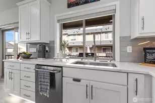 1344 6th Ave NE, Issaquah, WA 98029 - Photo 11