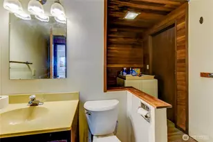 302 N 188th St, Shoreline, WA 98133 - Photo 17