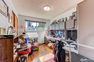 302 N 188th St, Shoreline, WA 98133 - Photo 15