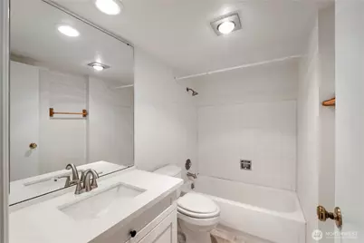 8501 Zircon Drive SW #D56, Lakewood, WA 98498 - Photo 11