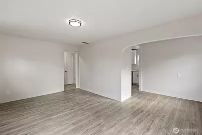 2414 S 8th Street, Tacoma, WA 98405 - Photo 7