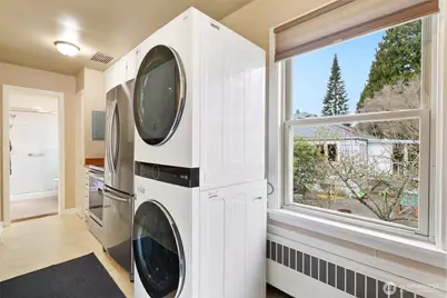 214 J Street NE, Auburn, WA 98002 - Photo 31