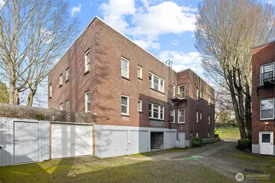 741 Federal Avenue E, Seattle, WA 98102 - Photo 17