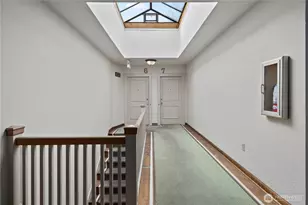 741 Federal Ave E, Seattle, WA 98102 - Photo 11