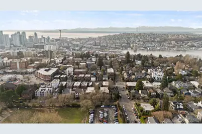 741 Federal Avenue E, Seattle, WA 98102 - Photo 21