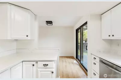 32910 30th Avenue SW, Federal Way, WA 98023 - Photo 9