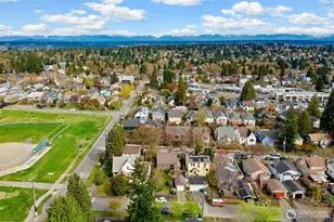 8053 Brooklyn Ave NE, Seattle, WA 98115 - Photo 35