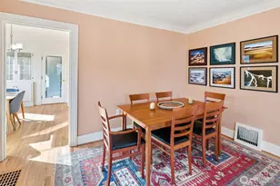 8053 Brooklyn Ave NE, Seattle, WA 98115 - Photo 7