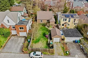 8053 Brooklyn Ave NE, Seattle, WA 98115 - Photo 33