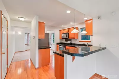 21303 41st Court W, Mountlake Terrace, WA 98043 - Photo 7