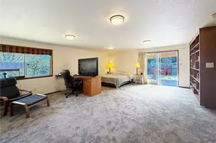 8825 Corbin Dr, Everett, WA 98204 - Photo 11