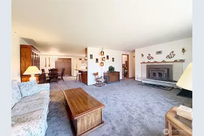 8825 Corbin Drive, Everett, WA 98204 - Photo 3