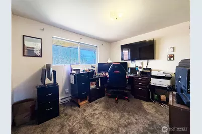 8825 Corbin Drive, Everett, WA 98204 - Photo 21