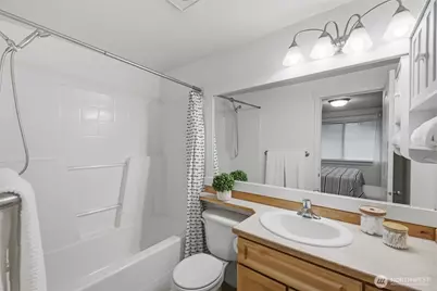 1721 Madison Street #C, Everett, WA 98203 - Photo 21