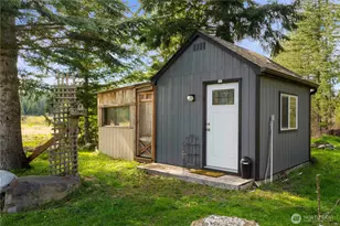 14435 Vail Cut Off Rd SE, Rainier, WA 98576 - Photo 17