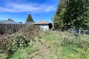 2735 Locust Ave W, University Place, WA 98466 - Photo 25